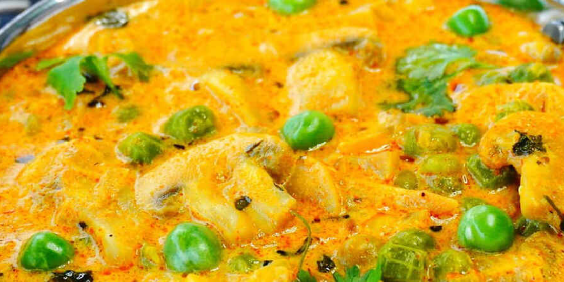 CREAMY MUSHROO MATAR: Vegan Curry with Peas