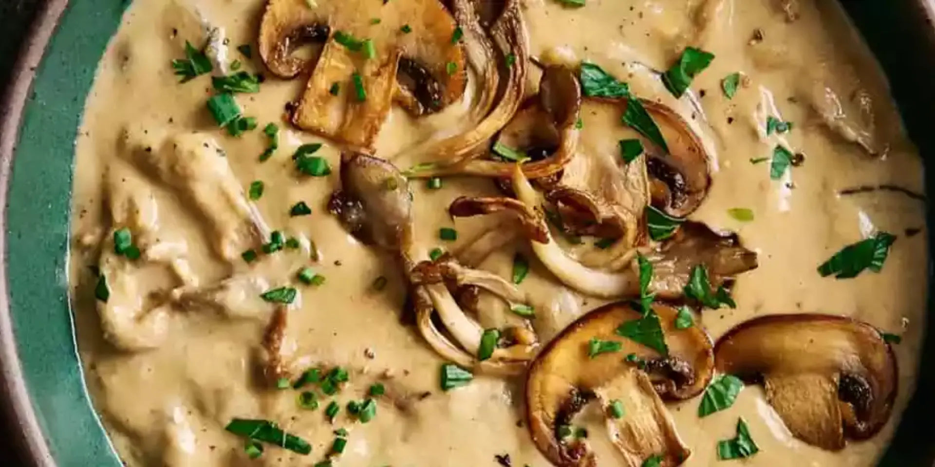 CREAMY MUSHROO CAULIFLOWER SOUP: Delicious Recipe